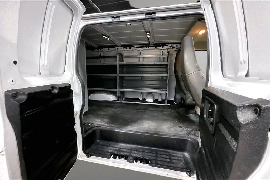 2017 Chevrolet Express 2500 Work Van Cargo