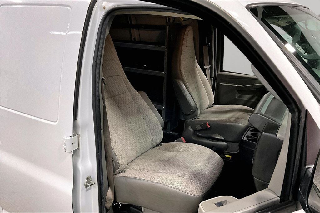 2017 Chevrolet Express 2500 Work Van Cargo