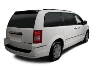 2010 Chrysler Town &amp; Country LX