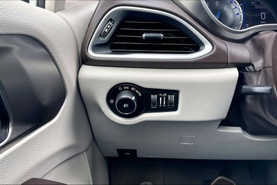 2018 Chrysler Pacifica Touring L