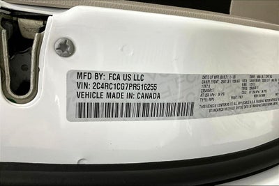 2023 Chrysler Voyager LX