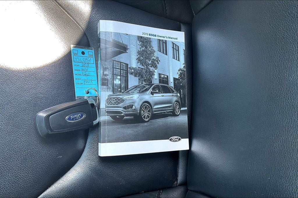2019 Ford Edge Titanium