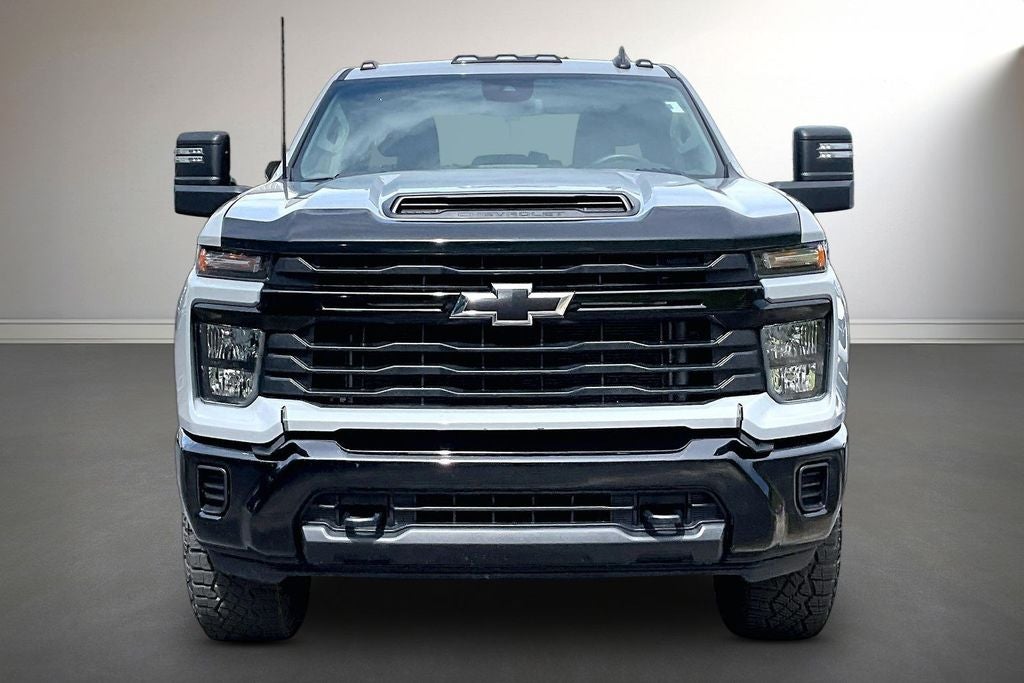 2025 Chevrolet Silverado 2500HD Custom