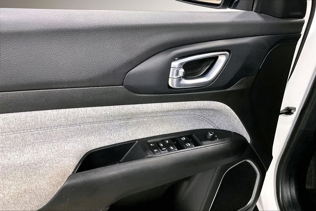 2023 Jeep Compass Sport