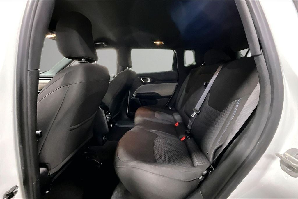 2023 Jeep Compass Sport