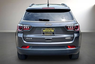2022 Jeep Compass Latitude Lux