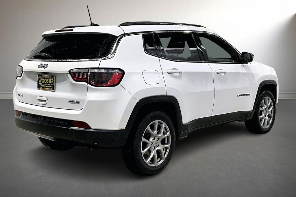2022 Jeep Compass Latitude Lux