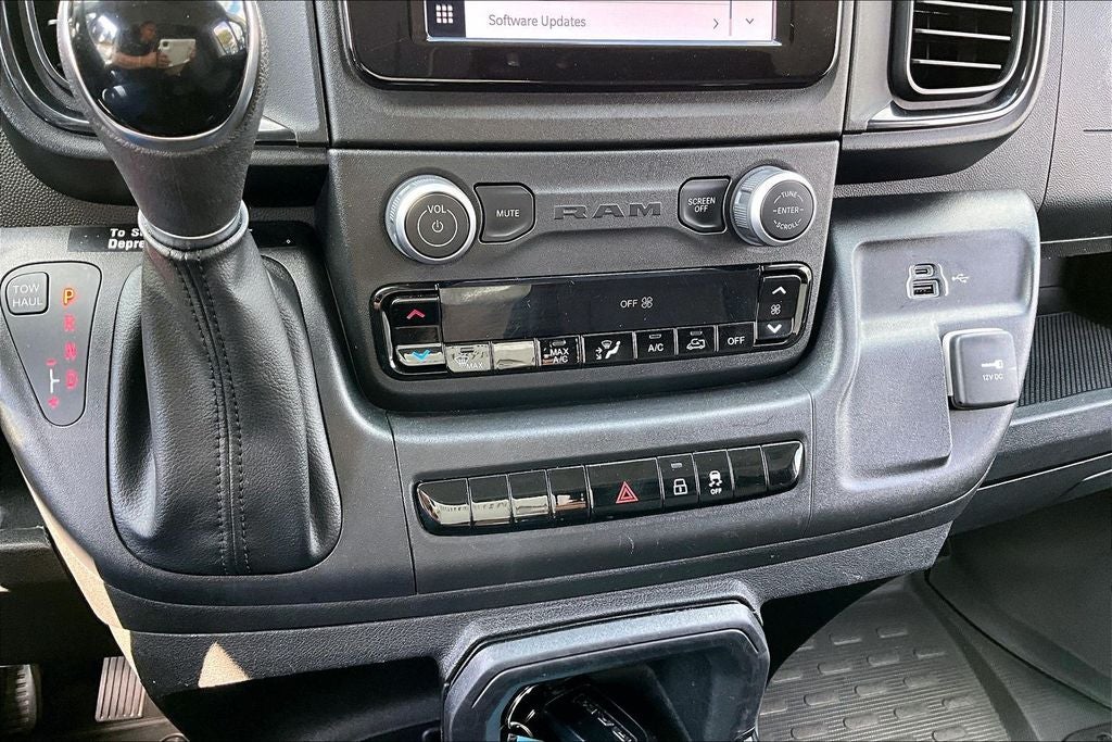 2023 RAM ProMaster 2500 Base