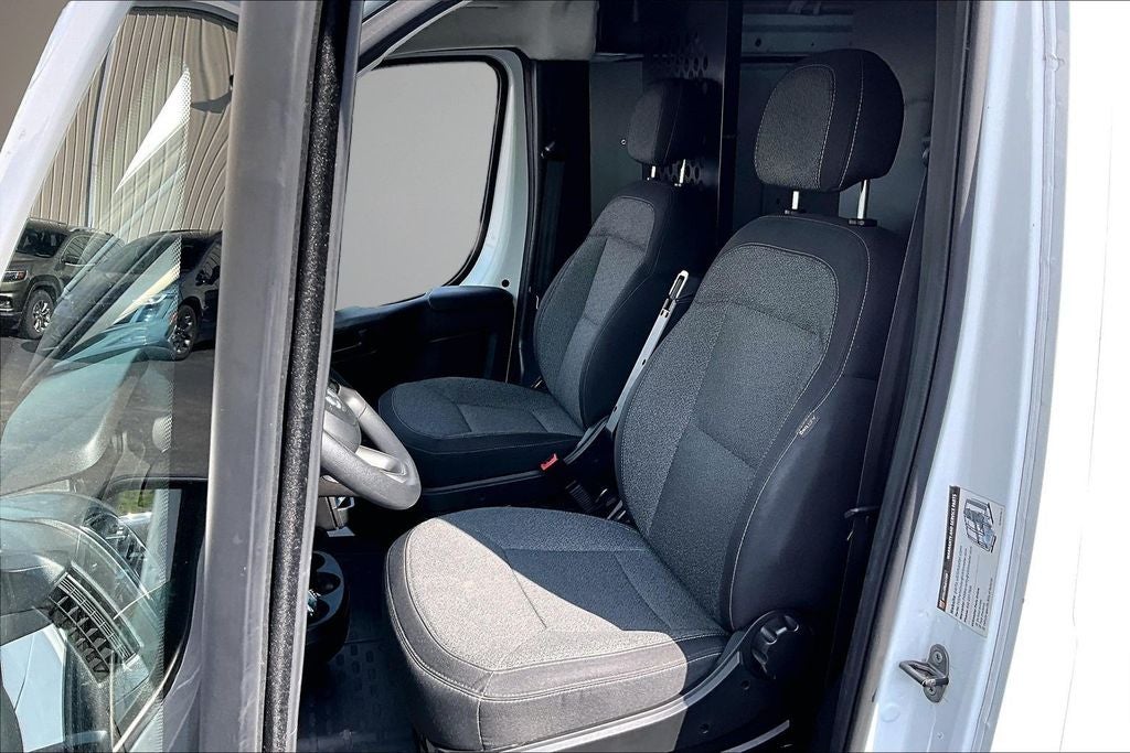 2023 RAM ProMaster 2500 Base