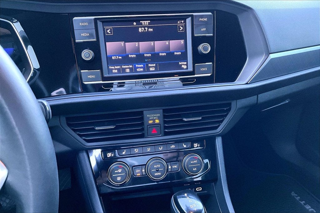 2023 Volkswagen Jetta 1.5T SE