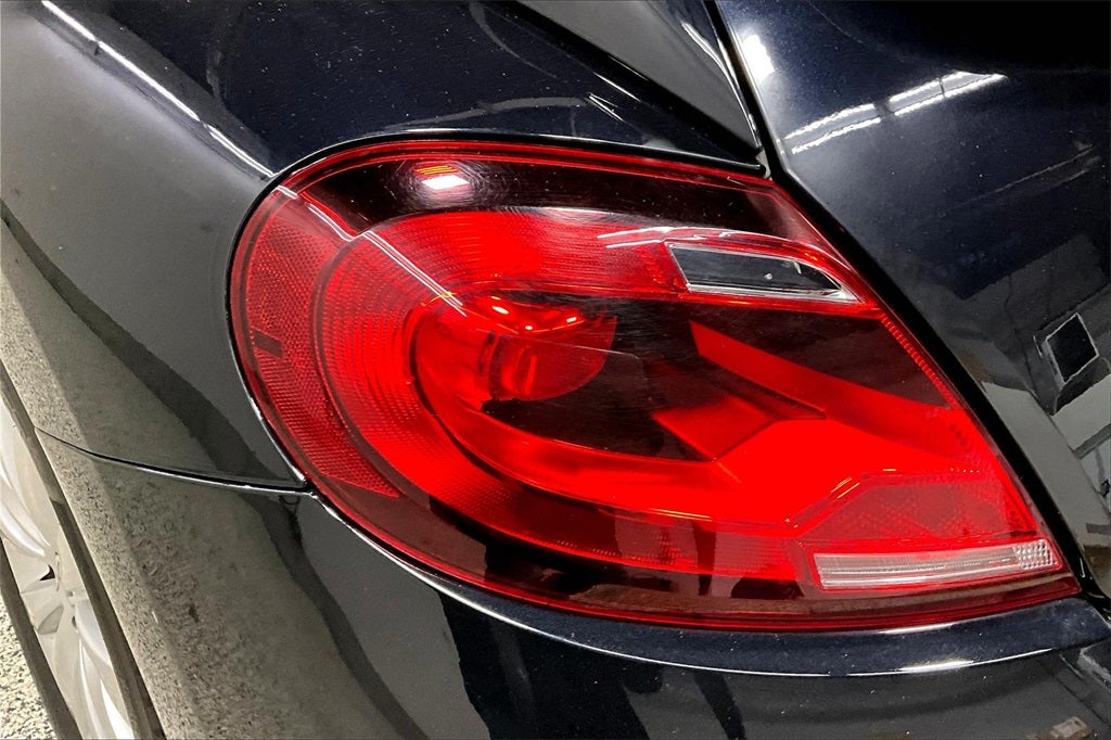 2019 Volkswagen Beetle 2.0T S