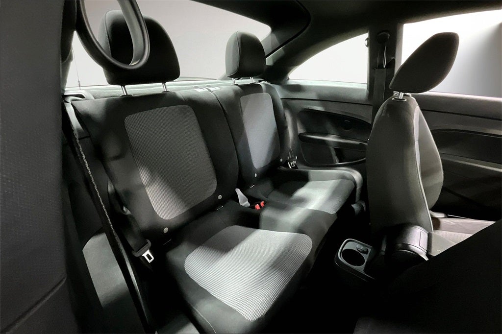 2019 Volkswagen Beetle 2.0T S