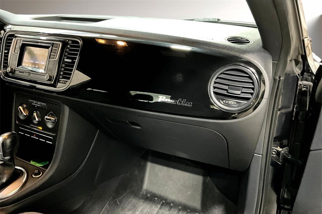 2019 Volkswagen Beetle 2.0T S