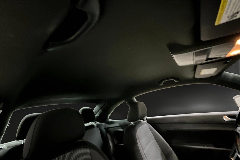 2019 Volkswagen Beetle 2.0T S