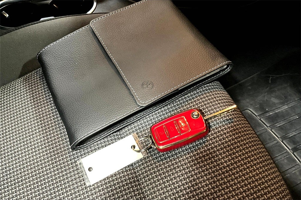 2019 Volkswagen Beetle 2.0T S