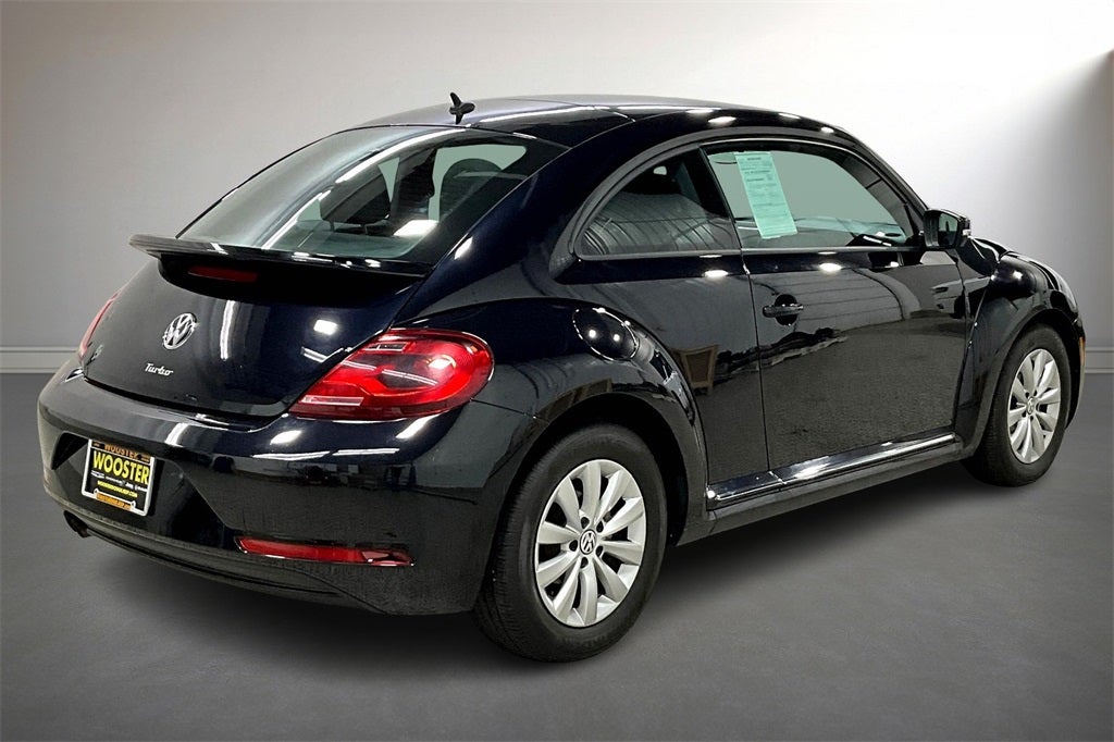 2019 Volkswagen Beetle 2.0T S