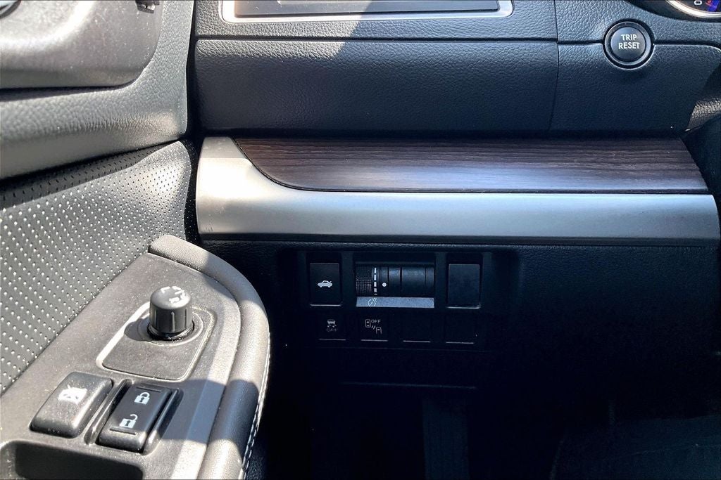 2015 Subaru Legacy 3.6R Limited