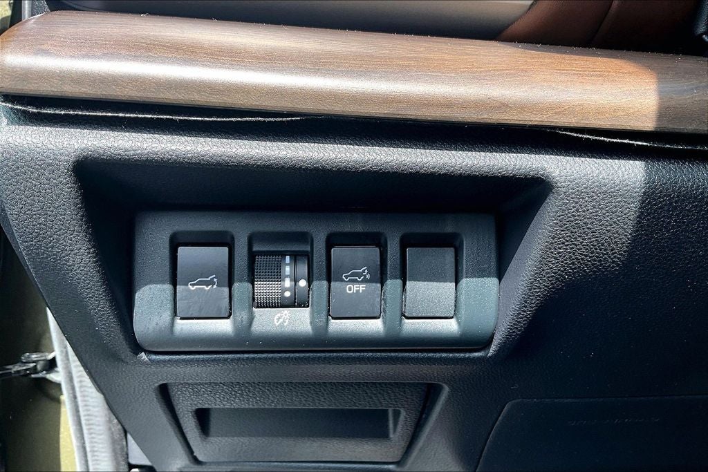 2021 Subaru Outback Touring
