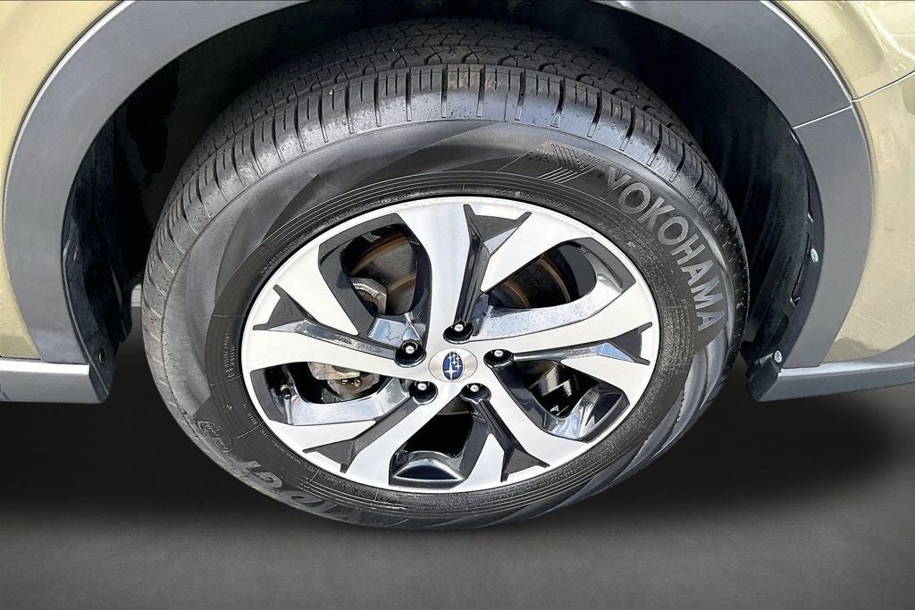 2021 Subaru Outback Touring