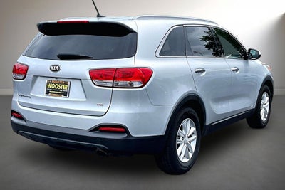 2017 Kia Sorento LX