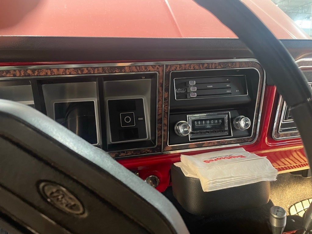 1974 Ford F-250 Base