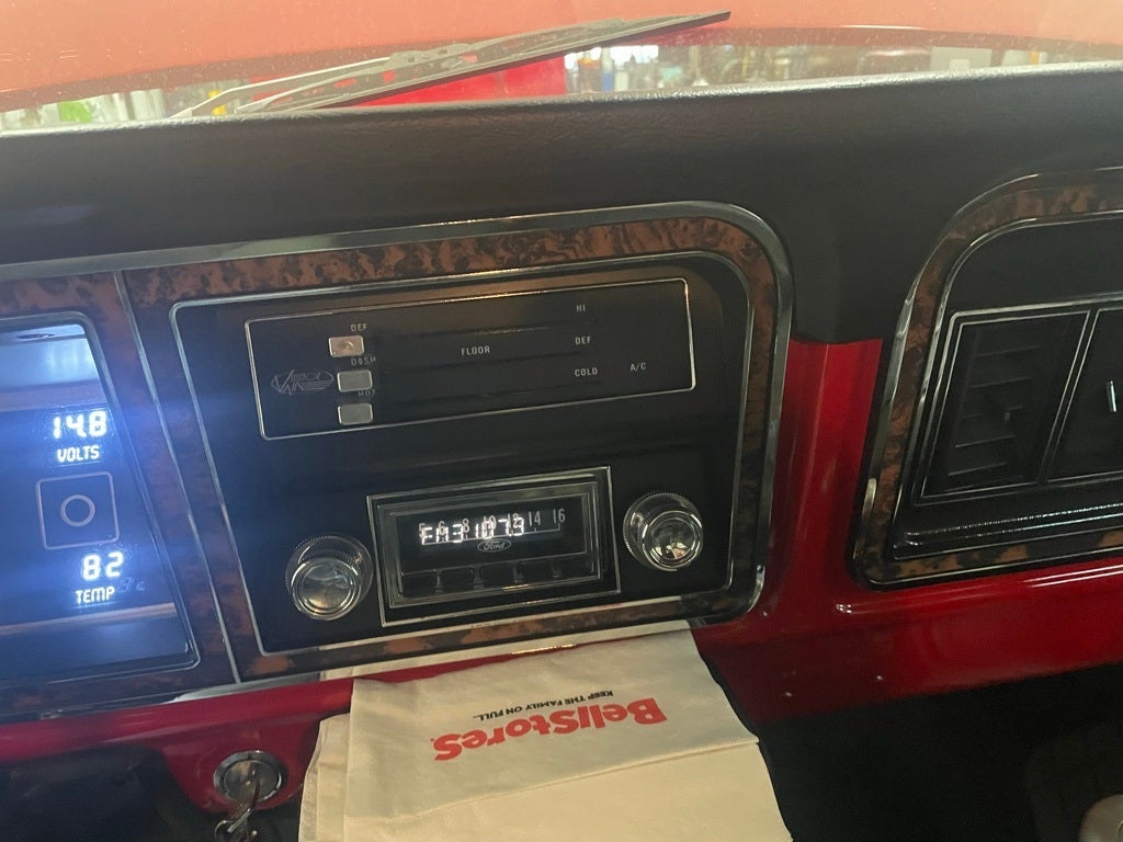 1974 Ford F-250 Base