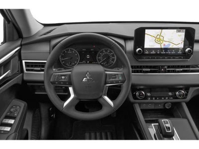 2023 Mitsubishi Outlander SE