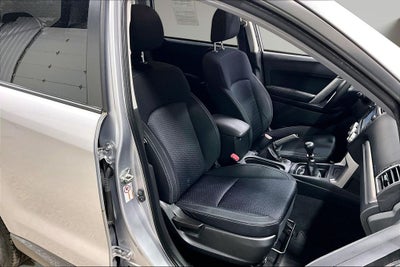 2016 Subaru Forester 2.5i