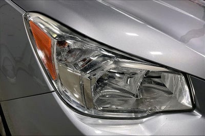 2016 Subaru Forester 2.5i