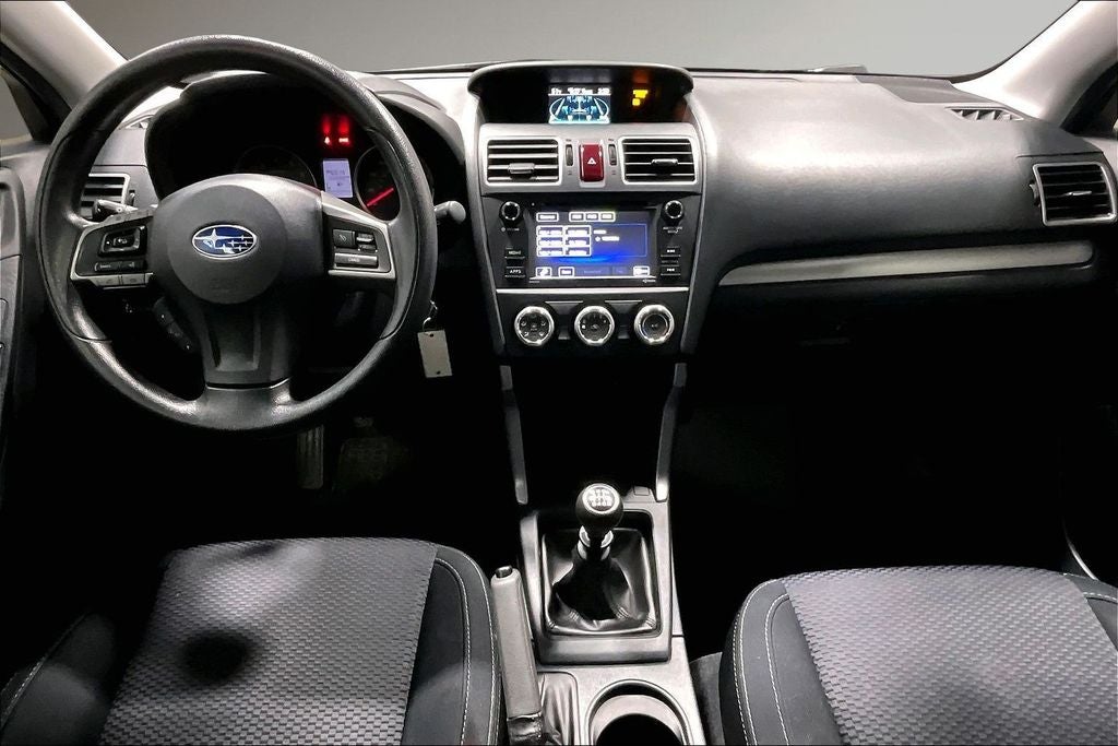 2016 Subaru Forester 2.5i