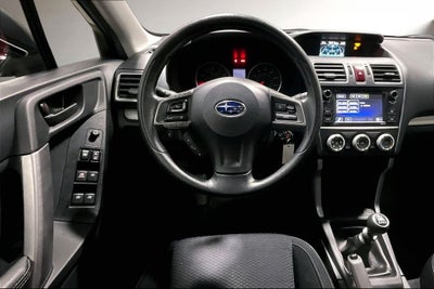 2016 Subaru Forester 2.5i