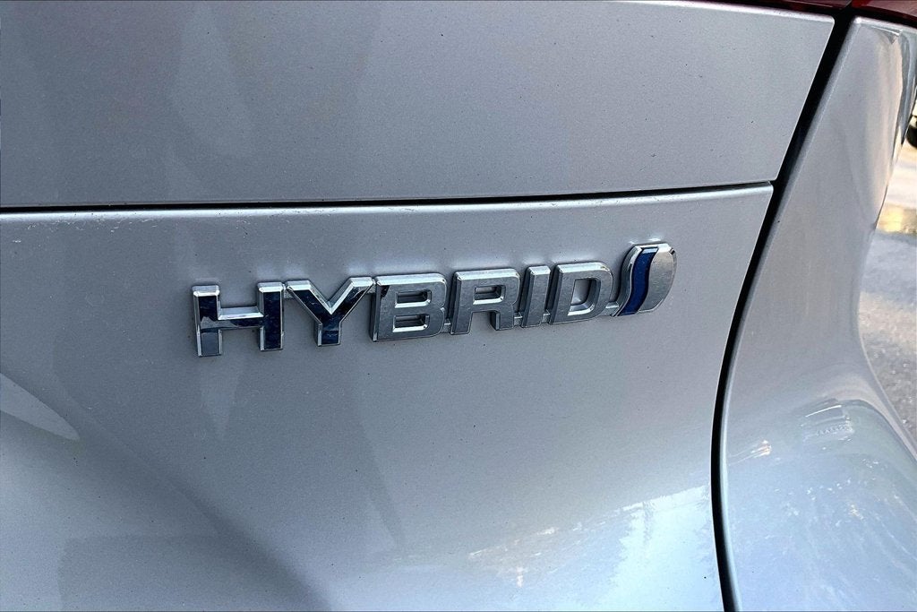 2022 Toyota Venza LE