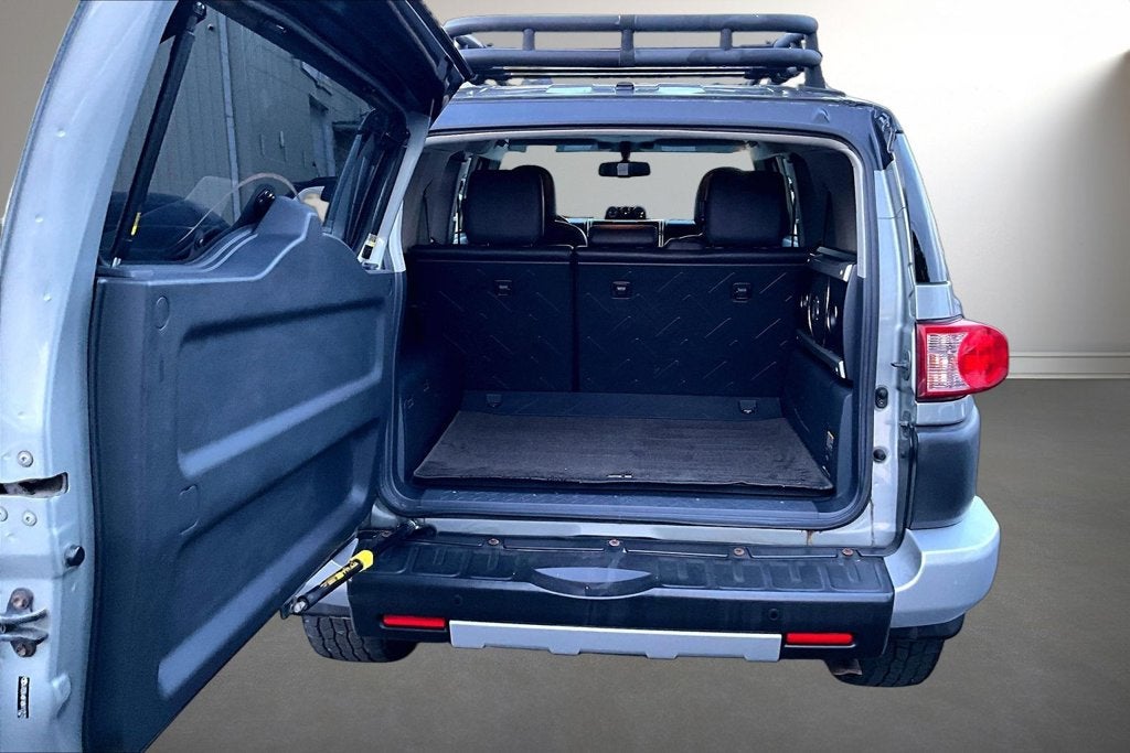 2011 Toyota FJ Cruiser Base