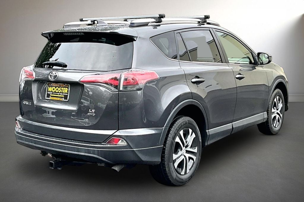 2016 Toyota RAV4 LE