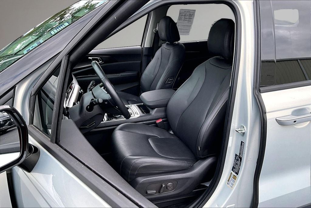 2025 Kia Carnival MPV SX