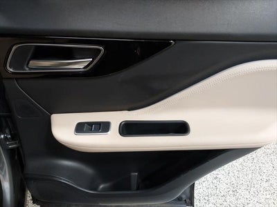 2020 Jaguar F-PACE 25t Premium