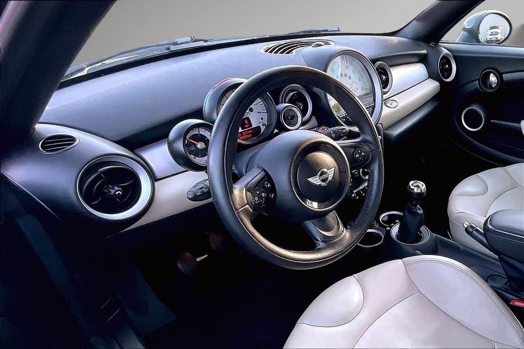 2013 MINI Roadster Base