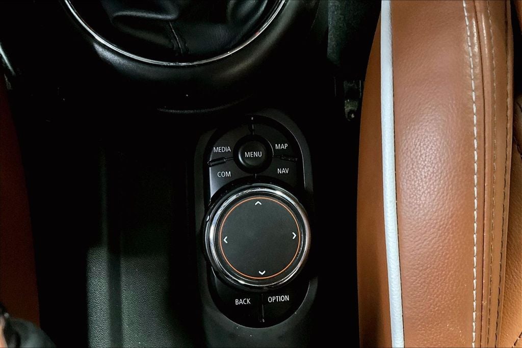 2019 MINI Hardtop Iconic