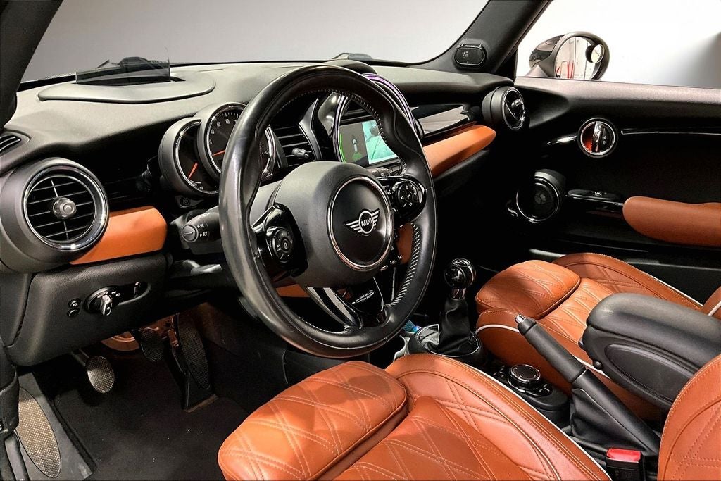 2019 MINI Hardtop Iconic