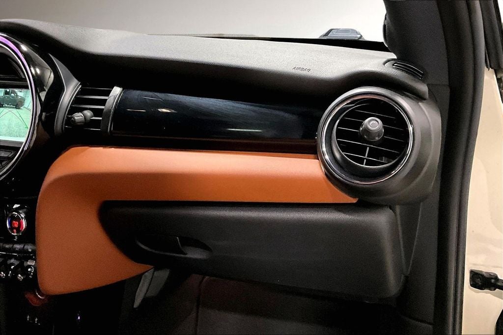 2019 MINI Hardtop Iconic