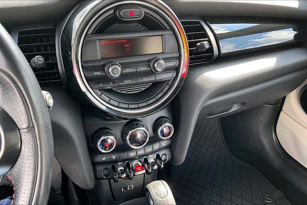 2015 MINI Hardtop Base