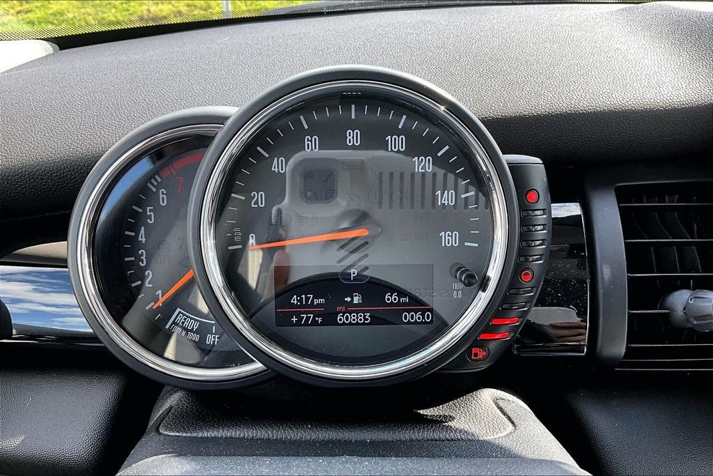 2015 MINI Hardtop Base