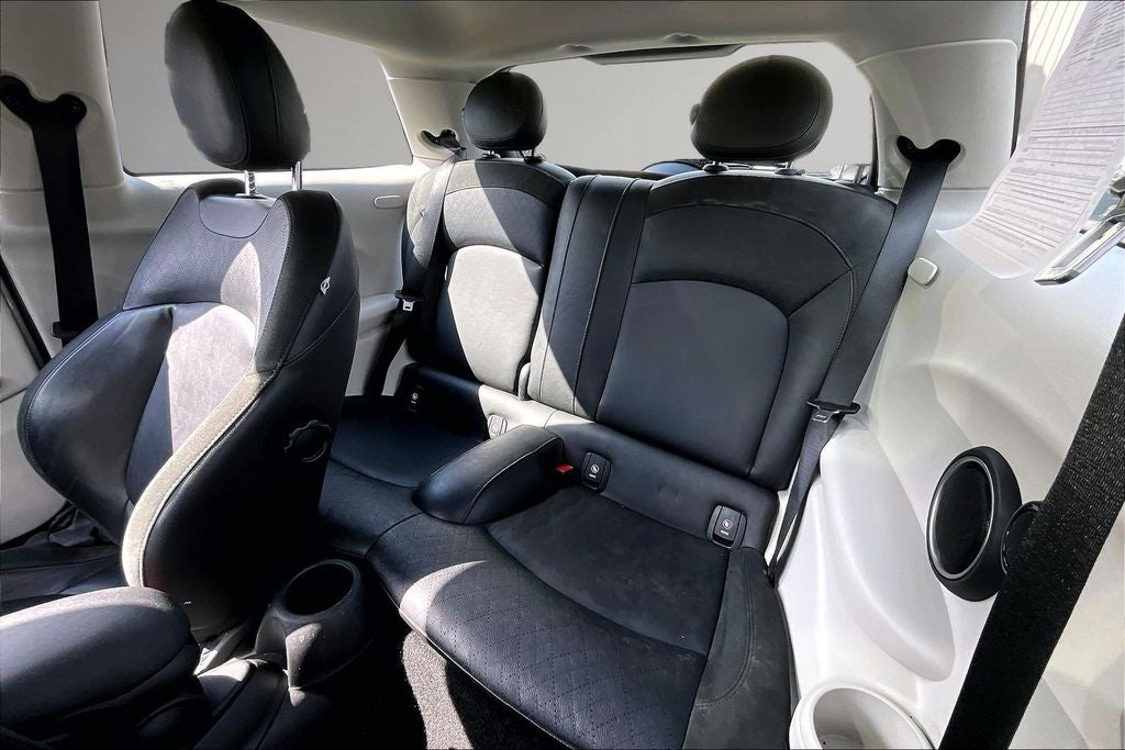 2015 MINI Hardtop Base