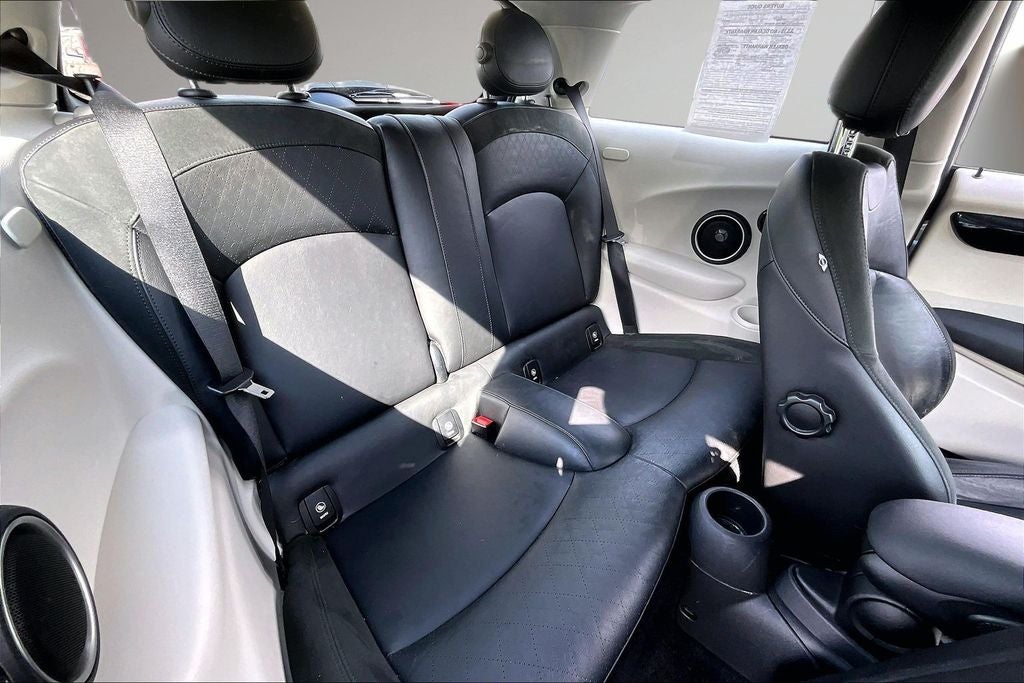 2015 MINI Hardtop Base