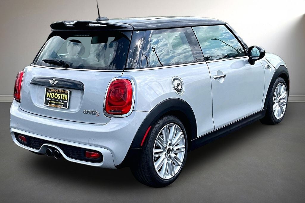2015 MINI Hardtop Base
