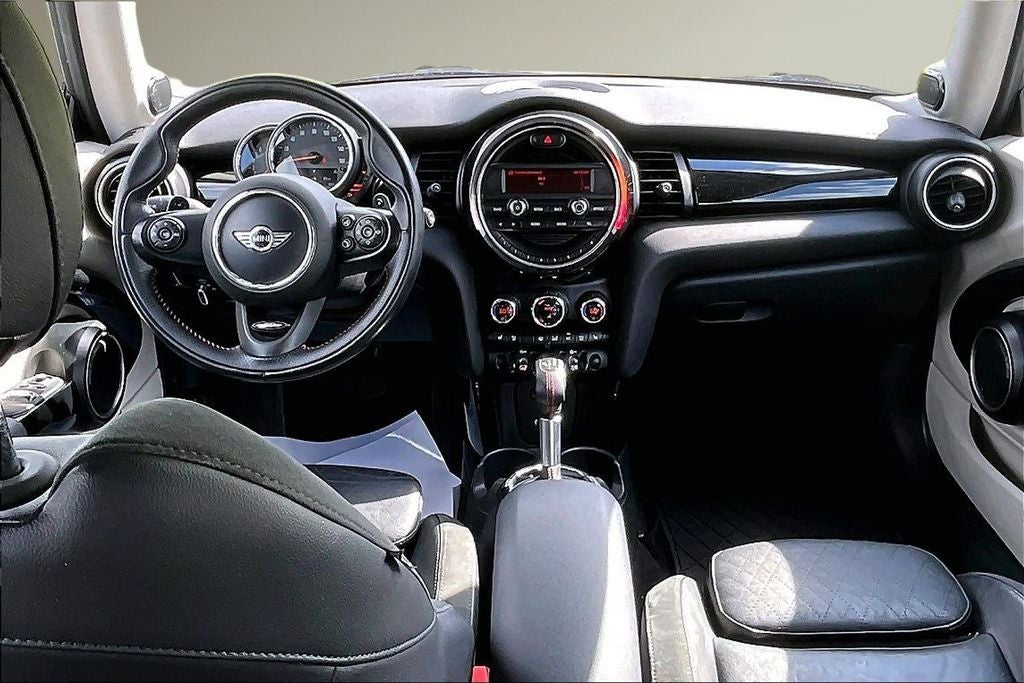 2015 MINI Hardtop Base