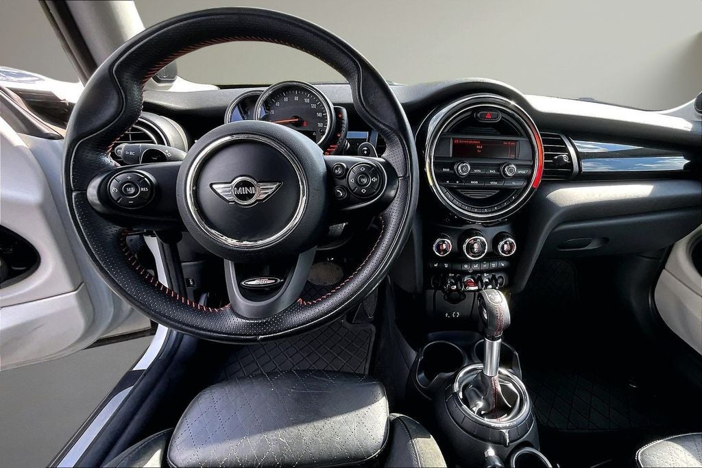 2015 MINI Hardtop Base