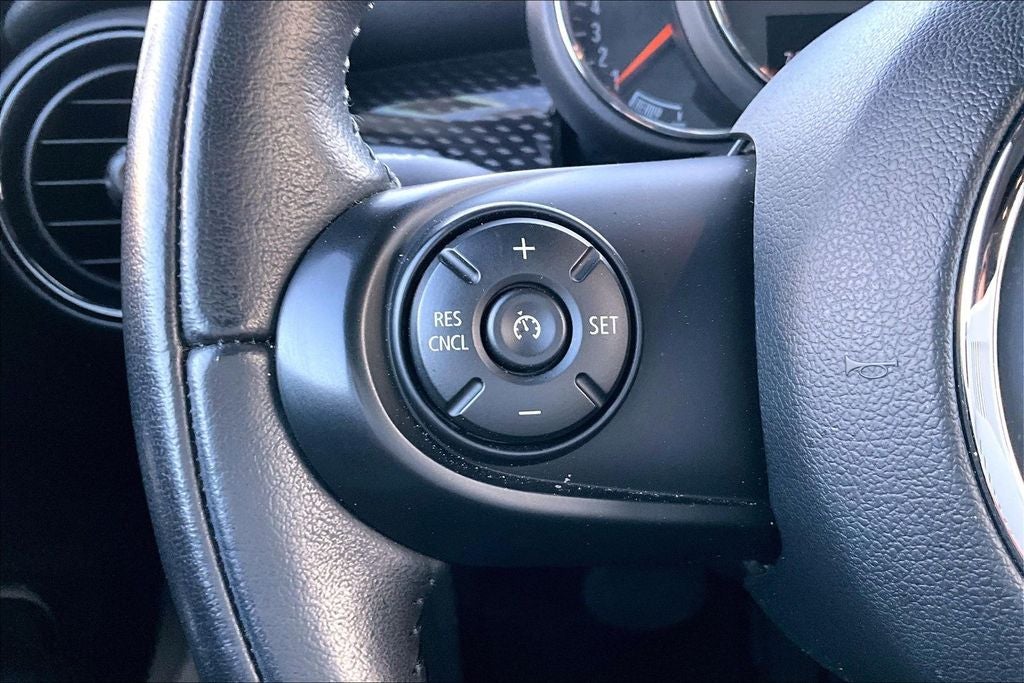 2018 MINI Hardtop Base