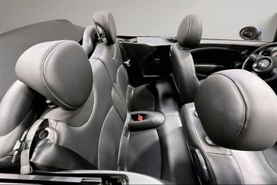 2015 MINI Convertible 2dr