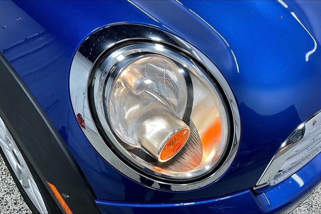 2015 MINI Convertible 2dr